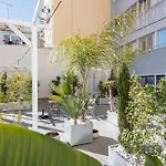 Lisbon Martini Nest By Misha\'S Place 6A